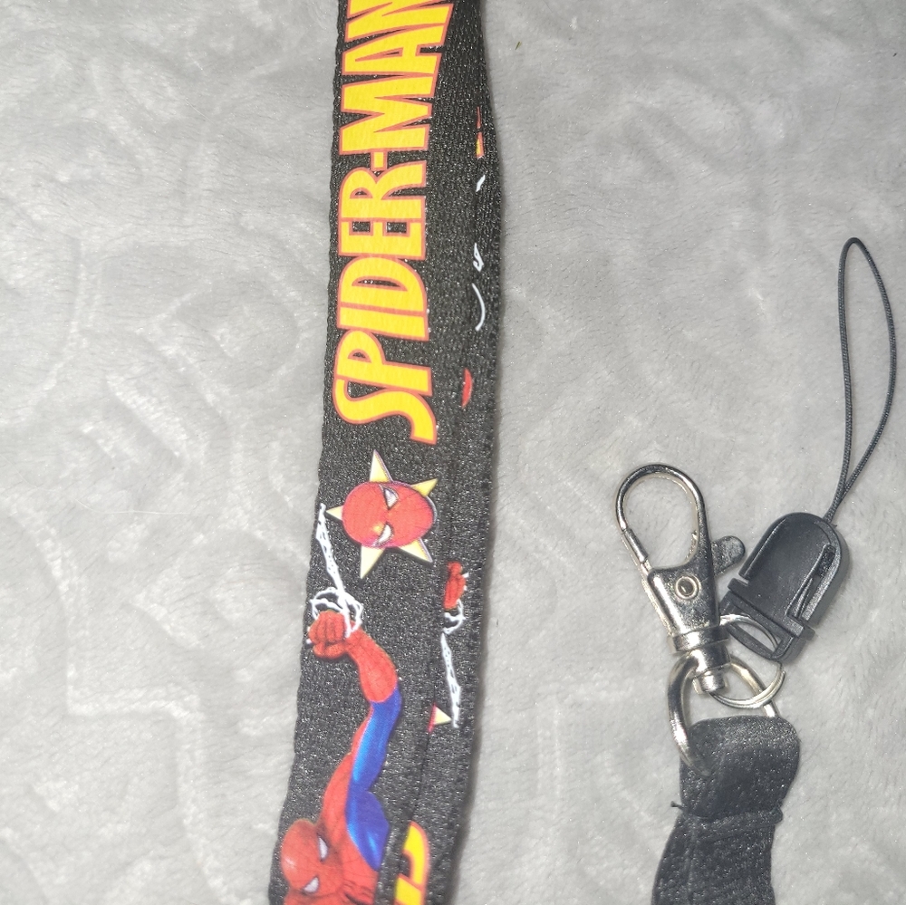 2 Piece DC MARVEL Comic Lanyard Keychain Set - Picture 2 of 9